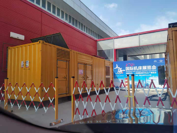 阆中发电车出租-发电机无电压或电压太低怎么办？