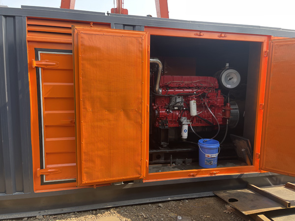 阆中哪些因素会影响 200KW 柴油发电机的燃油消耗率？